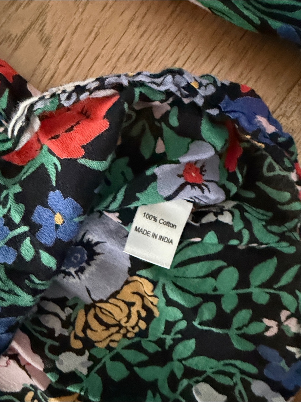 Banjanan Black Multi Floral V-Neck Long Sleeve Blouse - Picture 5 of 6